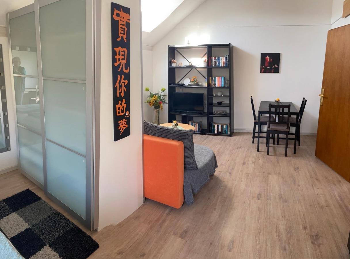 Zimmer In Lautrach מראה חיצוני תמונה